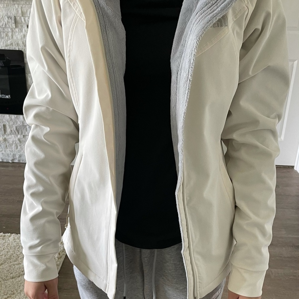 North face jacket - Picture 10 of 12